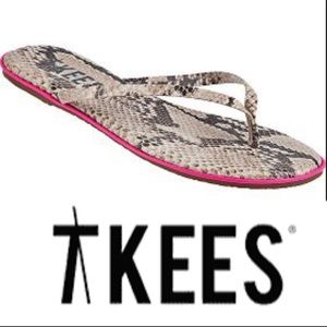 TKEES Lipliners Snake Print Sandals